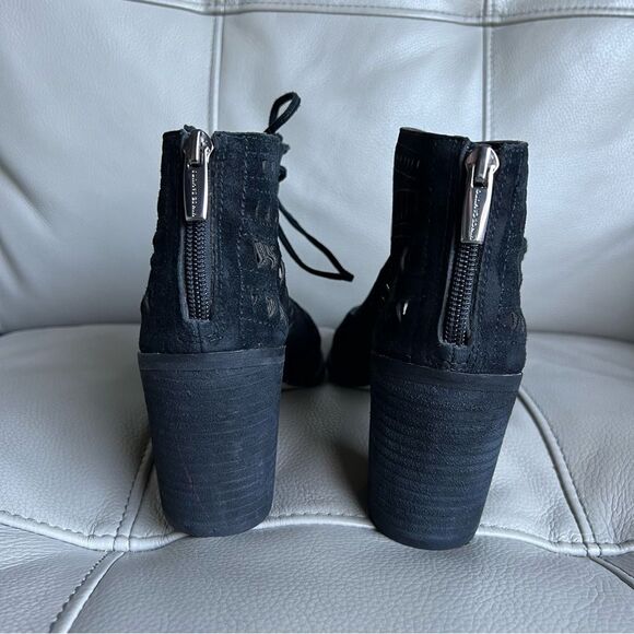 Vince Camuto Women’s Sandals Sz 9 M Tarita Cutout Lace-Up Black Suede Block Heel - Picture 3 of 12